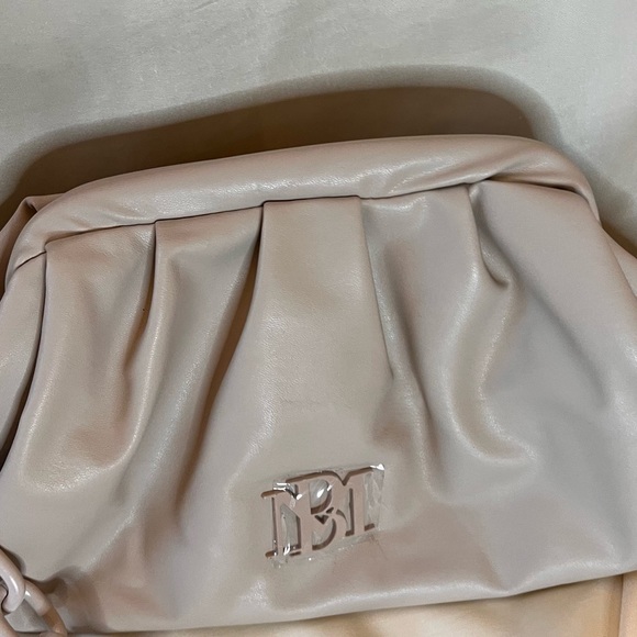 NWT Badgely Mischka Cream Hobo Bag size OS - Picture 3 of 7